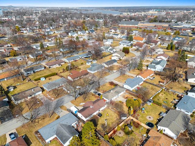 1021 WISHART AVENUE, De Pere, WI 54115