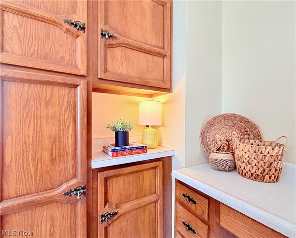 805 Pomeroy Pike, Belpre, OH 45714
