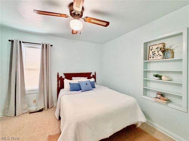 805 Pomeroy Pike, Belpre, OH 45714