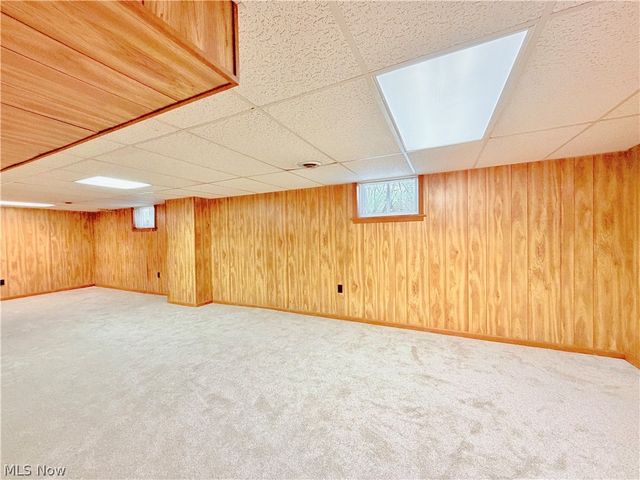 805 Pomeroy Pike, Belpre, OH 45714