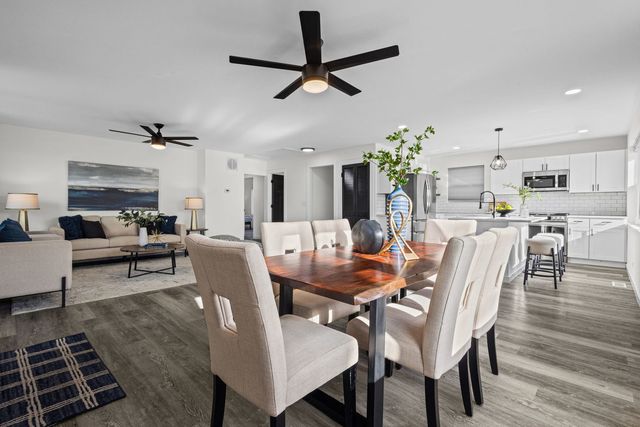 23576 N Overhill Drive, Lake Zurich, IL 60047