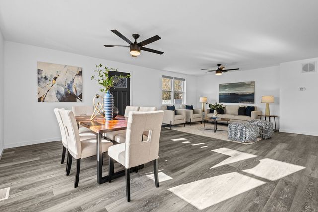 23576 N Overhill Drive, Lake Zurich, IL 60047