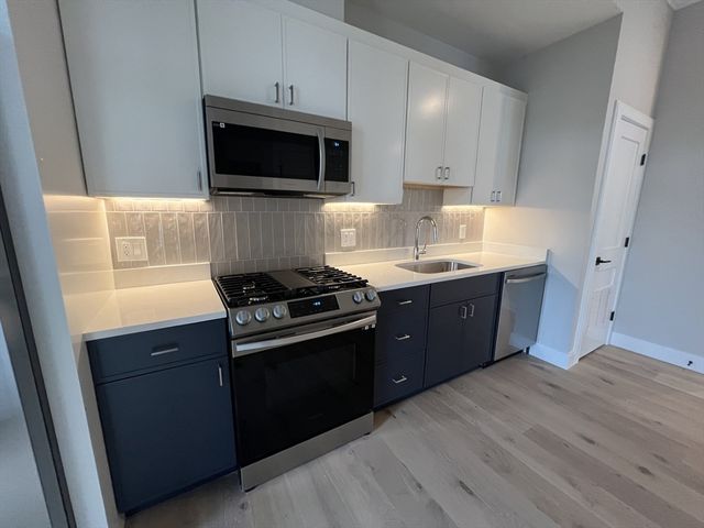 157 Everett St. 203, Boston, MA 02134