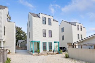 3 1/2 Maranda Holmes B, Charleston, SC 29403