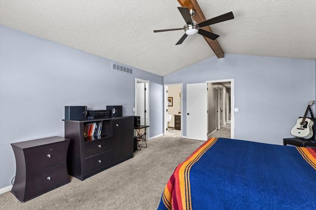 1021 58th Street, West Des Moines, IA 50266