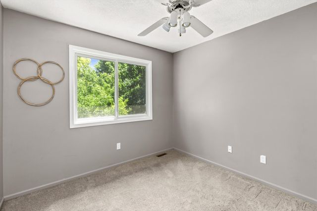 1021 58th Street, West Des Moines, IA 50266