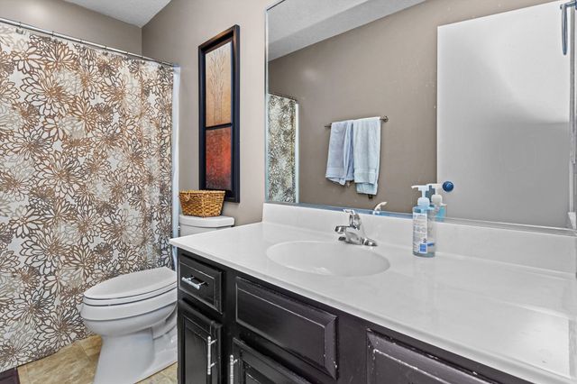 1021 58th Street, West Des Moines, IA 50266