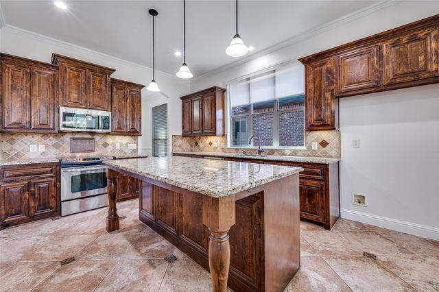 5632 Binbranch Lane, Mckinney, TX 75071