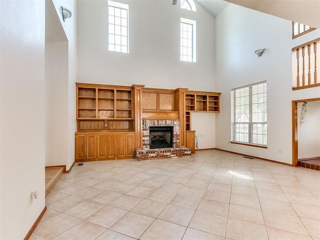 2517 Mission Road, Edmond, OK 73034
