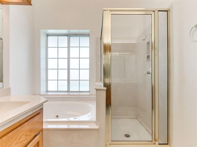 2517 Mission Road, Edmond, OK 73034