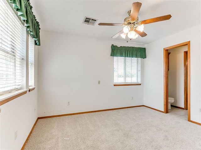 2517 Mission Road, Edmond, OK 73034