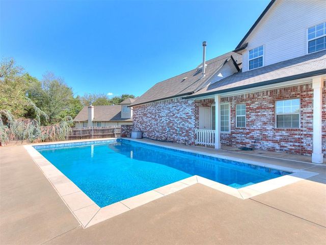 2517 Mission Road, Edmond, OK 73034