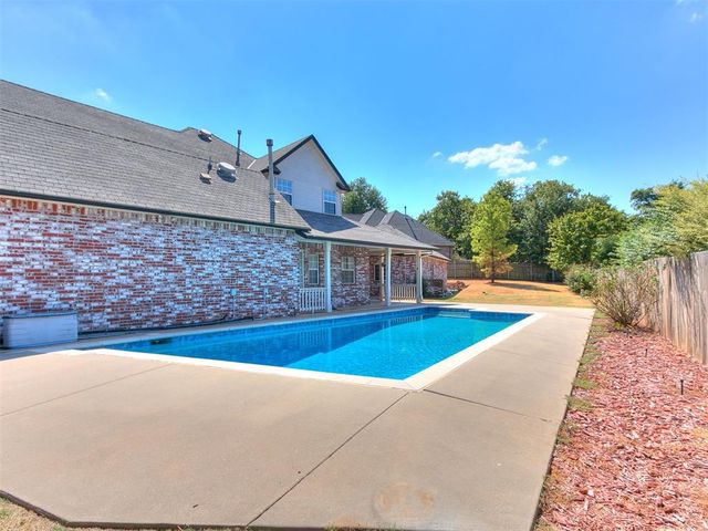 2517 Mission Road, Edmond, OK 73034