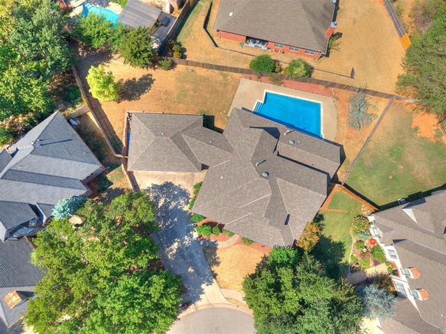 2517 Mission Road, Edmond, OK 73034