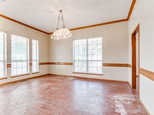 2517 Mission Road, Edmond, OK 73034