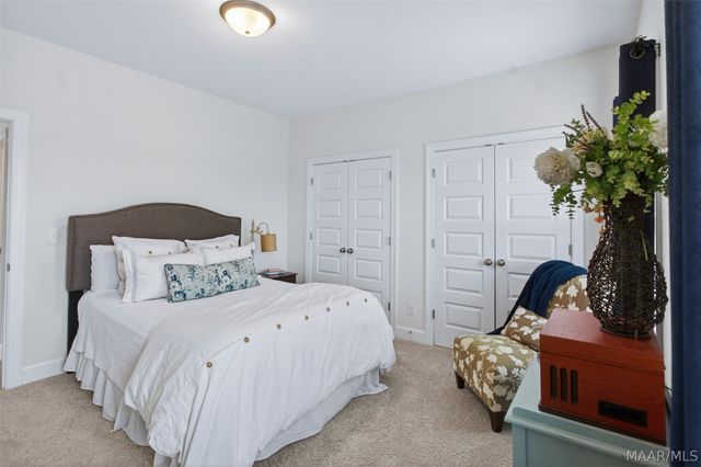 9370 CRESCENT LODGE Circle, Pike Road, AL 36064