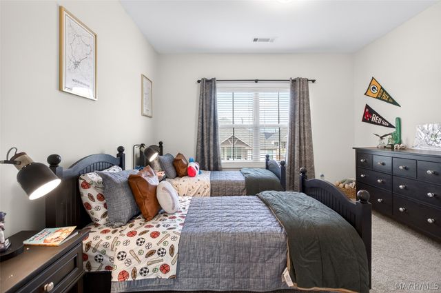 9370 CRESCENT LODGE Circle, Pike Road, AL 36064