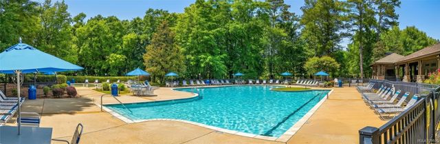 9370 CRESCENT LODGE Circle, Pike Road, AL 36064