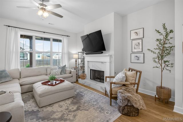 9370 CRESCENT LODGE Circle, Pike Road, AL 36064