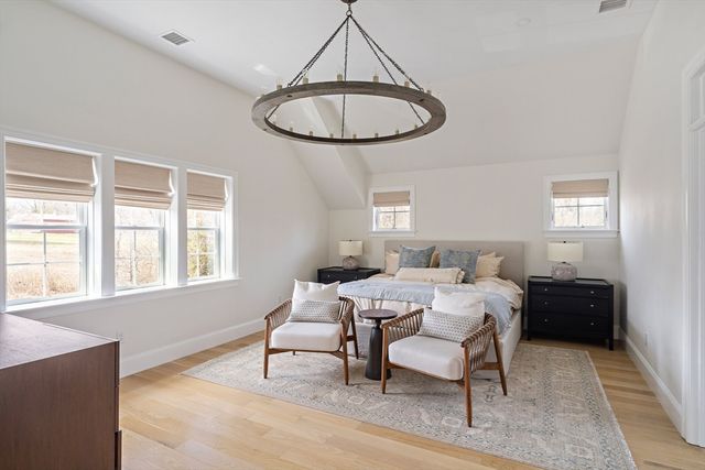 306 King St, Cohasset, MA 02025