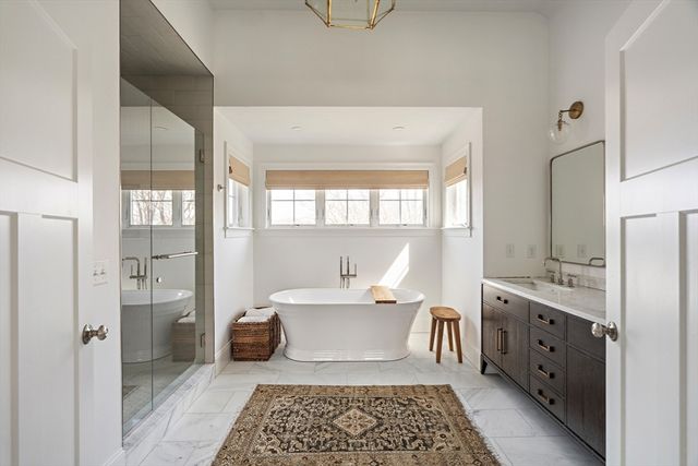 306 King St, Cohasset, MA 02025