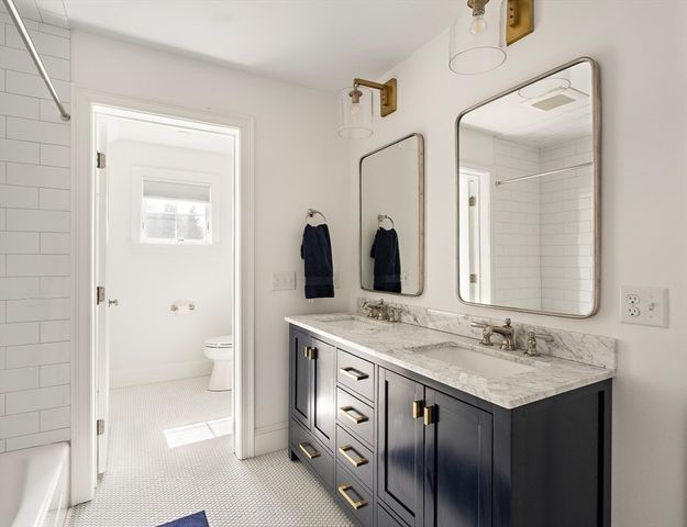 306 King St, Cohasset, MA 02025