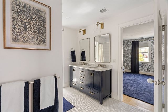 306 King St, Cohasset, MA 02025