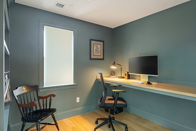 306 King St, Cohasset, MA 02025