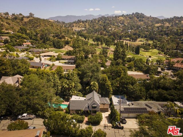 1602 Golf Club Drive, Glendale, CA 91206