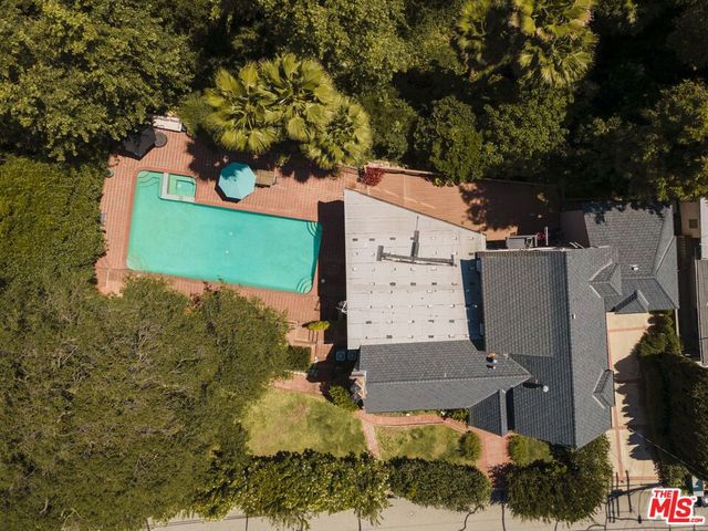 1602 Golf Club Drive, Glendale, CA 91206