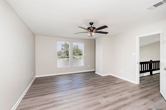 13188 Bayou Terrace Dr, St Amant, LA 70774