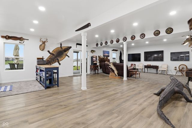 8855 Stoddard Lane, Indianapolis, IN 46217