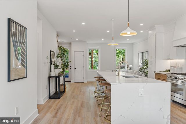 4308 4TH ST NW, Washington, DC 20011