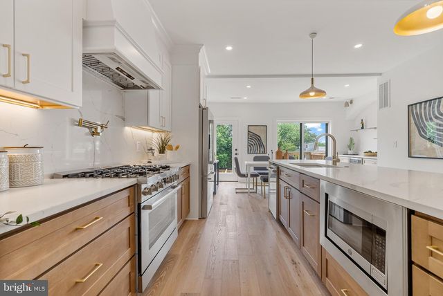 4308 4TH ST NW, Washington, DC 20011