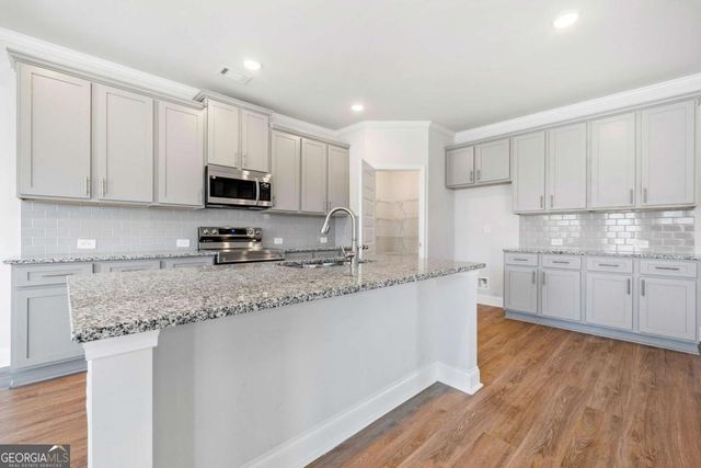 3831 Brookburn Park, Gainesville, GA 30506