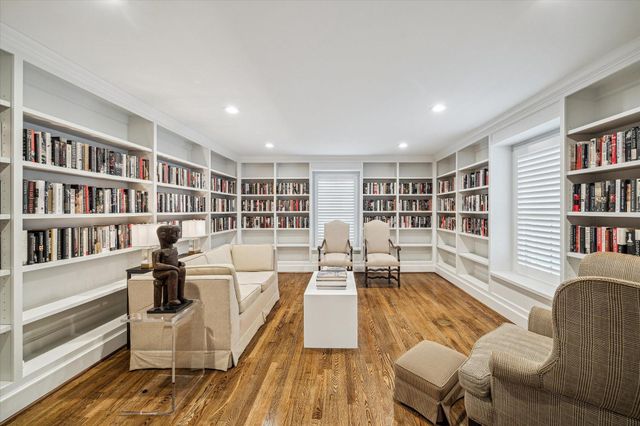 3444 Meadow Lake Lane, Houston, TX 77027