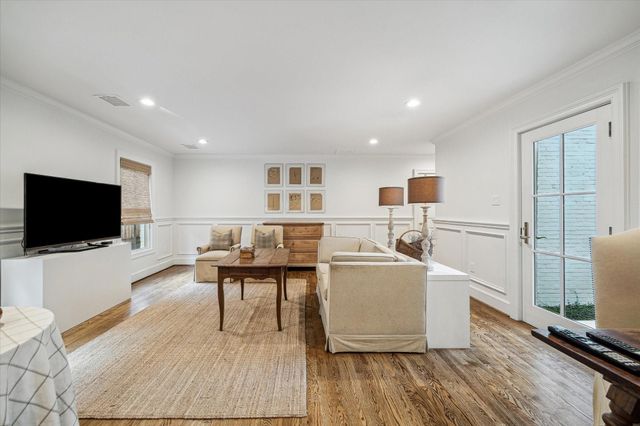 3444 Meadow Lake Lane, Houston, TX 77027