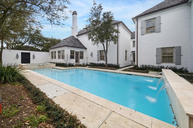 3444 Meadow Lake Lane, Houston, TX 77027