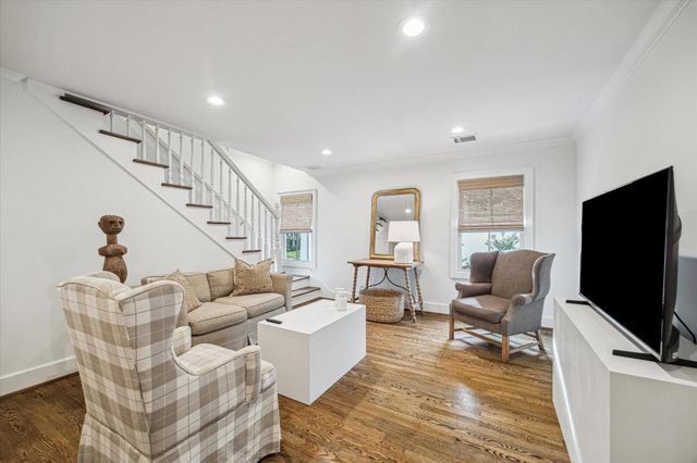 3444 Meadow Lake Lane, Houston, TX 77027