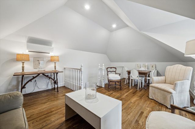 3444 Meadow Lake Lane, Houston, TX 77027