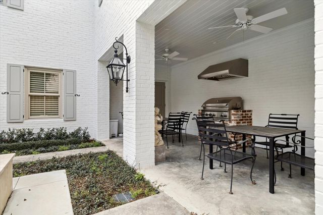 3444 Meadow Lake Lane, Houston, TX 77027