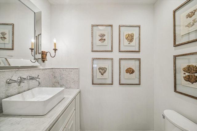 3444 Meadow Lake Lane, Houston, TX 77027