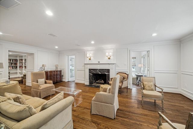 3444 Meadow Lake Lane, Houston, TX 77027