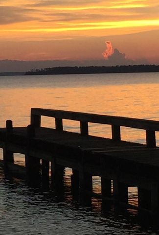 157 Lakeview Drive S, Livingston, TX 77351