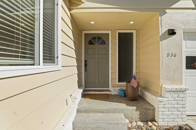 836 Seacliff Drive, Aptos, CA 95003