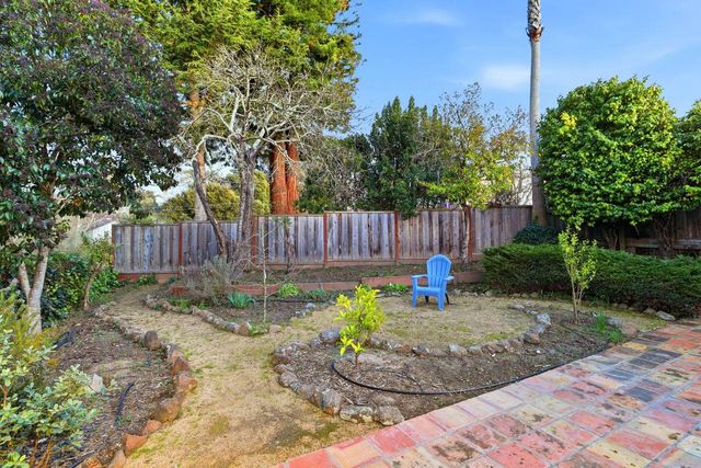 836 Seacliff Drive, Aptos, CA 95003