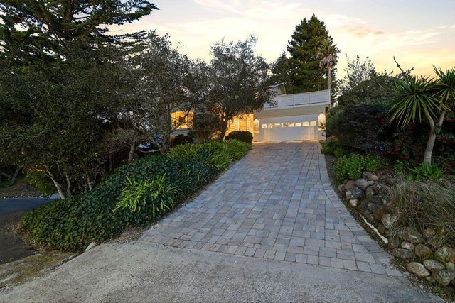 836 Seacliff Drive, Aptos, CA 95003