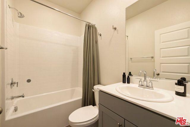 1716 Cayton Loop, West Covina, CA 91790