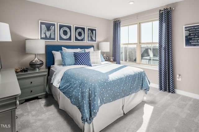 916 Walker Ridge Way, Willow Spring, NC 27592