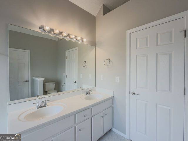 1835 WATERCREST Circle, Lawrenceville, GA 30043